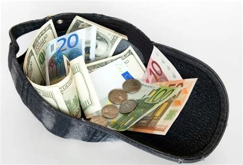 Solving the Money Problem Step 的图像结果