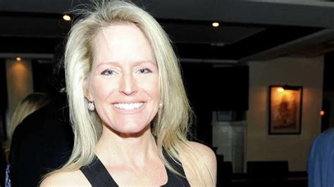Who is Lesley Groff? The executive assistant named 150,000 times in ...
