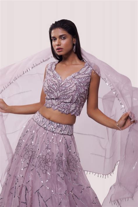 Buy Designer Party Wear Ethnic Wear for Women Online – Onaya