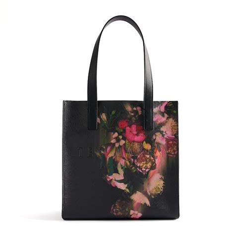 Tote Bags: Buy Tote Bags for Women Online in India at The Collective