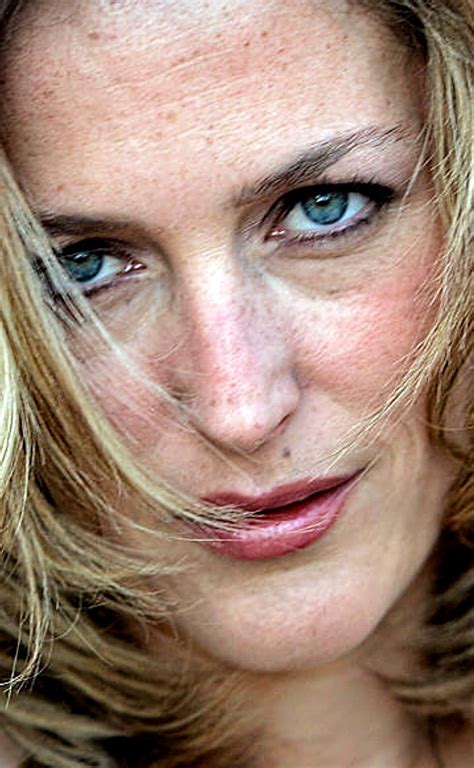Pin by Allen on Gillian Anderson in 2025 | Gillian anderson young ...