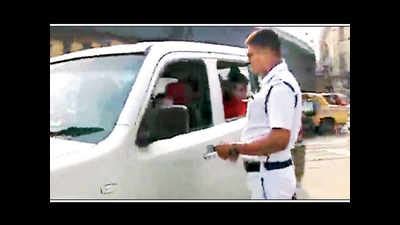 Kolkata cop crackdown on pool cars: Differences emerge | Kolkata News ...