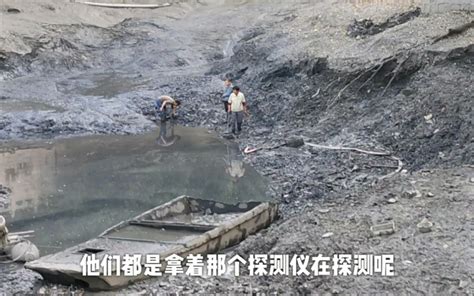 苏州古城区河道清淤，有人拿着金属探测仪在探宝，好玩！_哔哩哔哩_bilibili