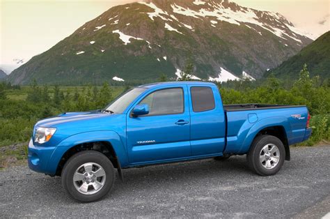 2005 Toyota Tacoma - Review - Automobile Magazine