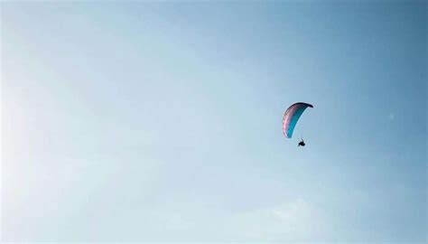 Paragliding In Bhimtal: A 2026 Guide To Indulge In This Amazing Sport