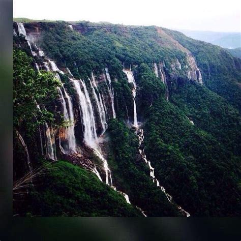7 SISTERS FALLS VIEW INN (Lad Ryngud) - Guesthouse Reviews, Photos ...