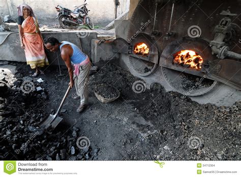 煤矿工作者 编辑类库存图片. 图片 包括有 尘土, 能源, 风险, 雇佣, 困难, 印度, 工作, 采煤 - 34712304