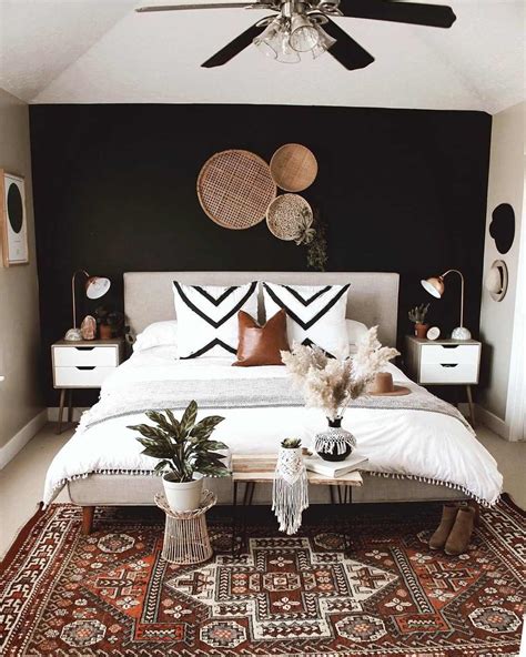 How To Decorate Black Accent Wall at Trent Ragland blog