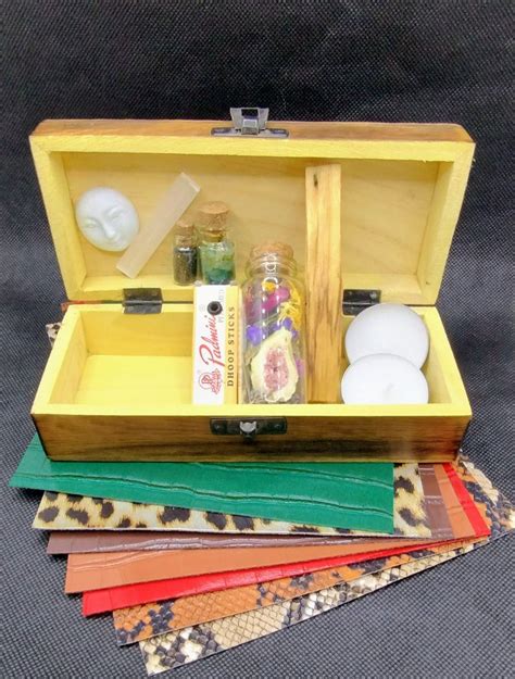 Portable Altars Workshop, The Witching Hour Spa, Middletown, 23 ...