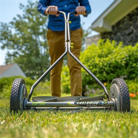 Earthwise 1715-16EW 16-Inch 7-Blade Push Reel Lawn Mower Review - Mowrs.com