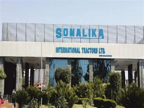 Sonalika announces financial support up to Rs 2 lakh for dealers and ...