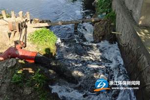 积水，告急！两支专业队伍支援彭州蒲江“抽水”