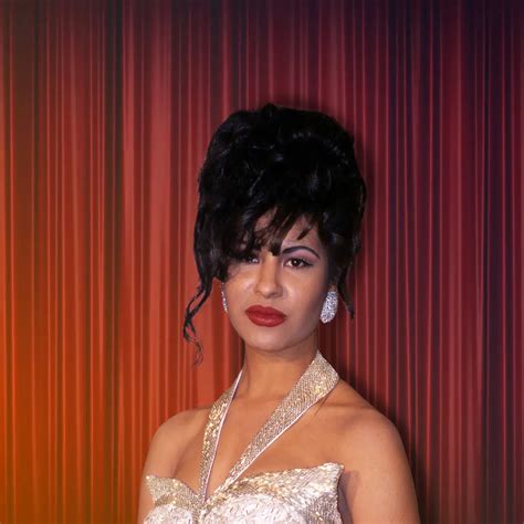Selena quintanilla birthday zodiac sign - Zodiacstock.com