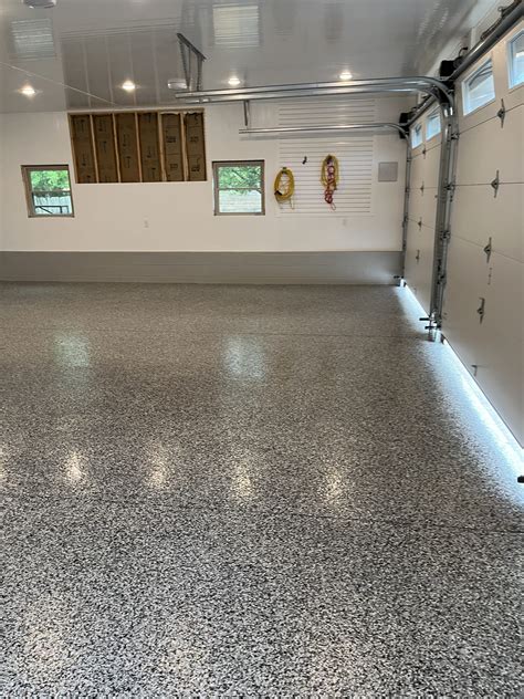 Commercial Flooring Solutions - PROS Flooring