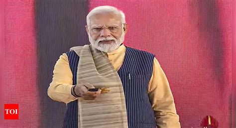 PM Narendra Modi unveils Rs 27,000 crore projects for Bastar tribal ...