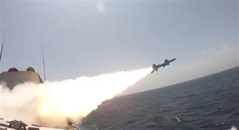 一步到位！美海军研发高超音速反舰导弹，超级大黄蜂可携带4枚_凤凰网军事_凤凰网