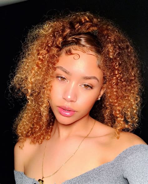 Honey Blonde Curly Natural Hair | Loose Curls | 3a 3b 3c Naturally ...