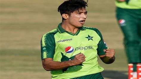 Shaheen Afridi Replacement: पाकिस्तान की टीम में बड़ा बदलाव, शाहीन ...