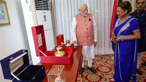 PM Modi Gifts Ram Mandir Replica, Holy Waters To Trinidad And Tobago ...