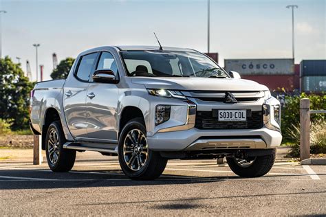 Mitsubishi Triton Images | Mitsubishi Triton 4X4 – GUMRE