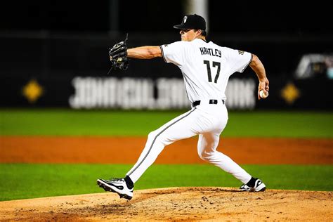 UCF Knights Baseball Reaches Six Wins Before First Loss - Black & Gold ...