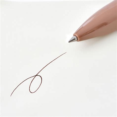 Compact ballpoint pen cap type