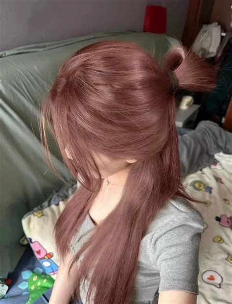 raspberry pink brown color | Rose hair color, Hair color pink, Pretty ...