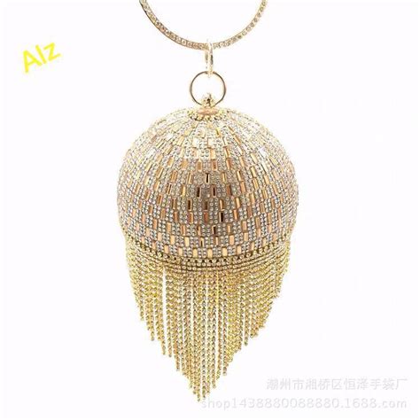 Alz Evening Golden Clutch – www.soosi.co.in