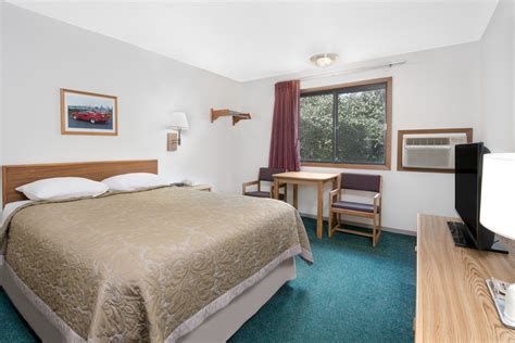 Super 8 by Wyndham Murdo | Murdo, SD Hotels