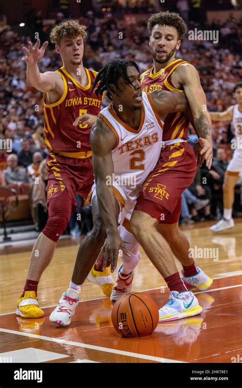 Center. 05th Feb, 2022. Marcus Carr #2 of the #23 Texas Longhorns in ...