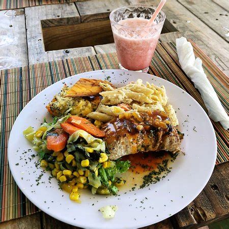 Must stop - food is tremendous - Reviews, Photos - Thirsty Parrot ...