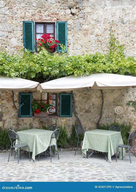 Traditional Italian Restaurant Stock Image - Image of break, coffee ...