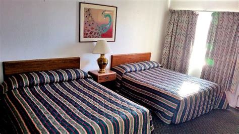 BUDGET INN (Gallup) - Hotel Reviews, Photos, Rate Comparison - Tripadvisor