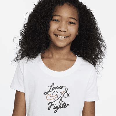 Nike Sportswear Older Kids' (Girls') Scoop-Neck T-Shirt. Nike IN