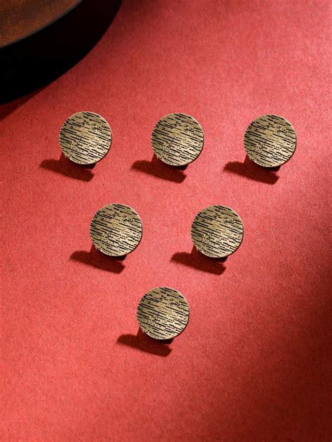 Swagger Buttons - Buy Buttons for Men from Cosa Nostraa