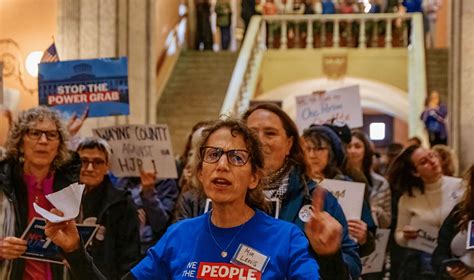 Direct Democracy Pictures