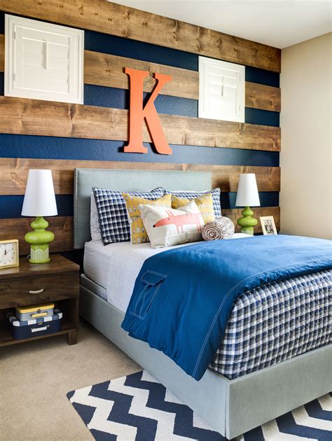 39 Wall Decor Ideas to Bring Your Space to Life | Boy bedroom design ...