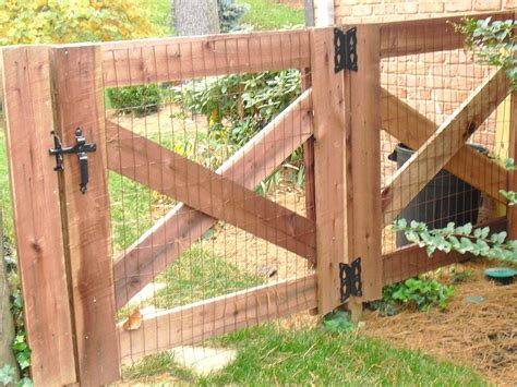 24 Simple Wood Garden Gate Ideas Worth to Check | SharonSable