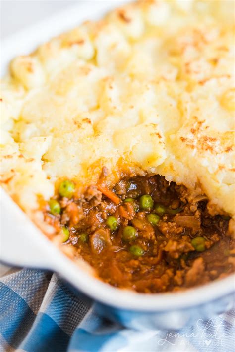 Easy Irish Stew Recipe: An Authentic Beef Stew From Ireland
