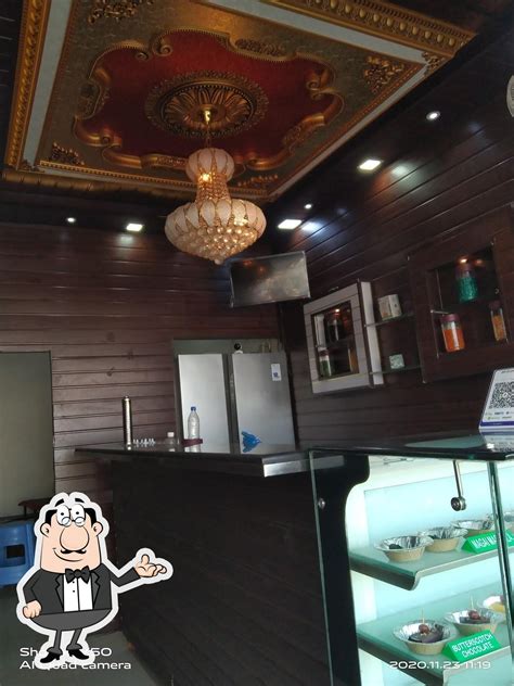 Royal Leaf Family Paan Parlour, Sangola