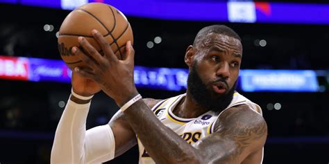 6'7 former L.A. Lakers star had 'most beautiful shooting stroke LeBron ...