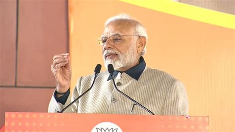 Congress Politician’s Remark on PM Modi Sparks Controversy - 13.12.2022 ...
