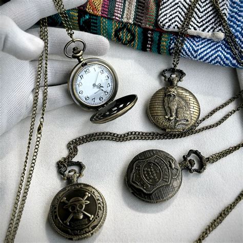 Vintage Premium Pocket Watch Keychain with Key Ring for Car & Bike Keys ...