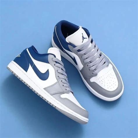 Gray Nike Shoes, Grey Nikes, Blue Nike, Blue Shoes, Jordan 1 Low Grey ...