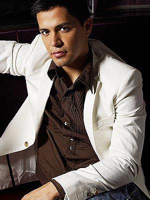 Jay Hernandez Kimdir, Hayatı ve Resimleri