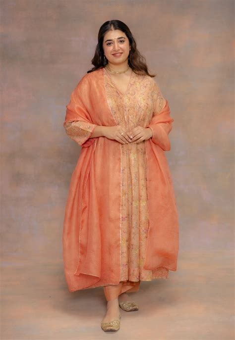 Rosa Orange Sanganeri Chanderi Silk A Line Kurta – THE INDIAN ETHNIC CO.