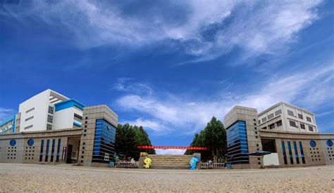 航拍郑州黄河科技学院南校区，占地2130多亩，校园环境优美！_腾讯视频