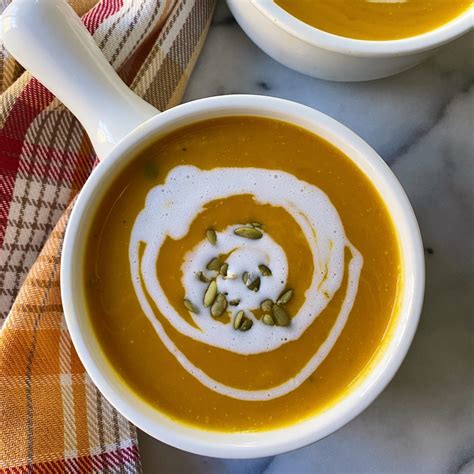 Easy Dairy-Free Pumpkin Bisque Recipe | healthyGFfamily.com