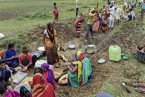 MGNREGA Workers Celebrate Pay Boost Ahead of Elections, Centre ...