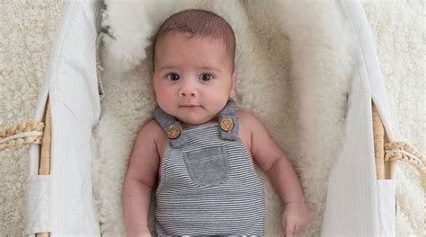 Baby – Tiny Twig India